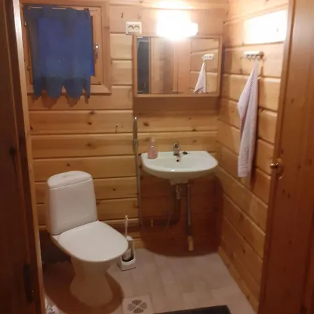 Rauhallinen Moekki Chalet Lahti