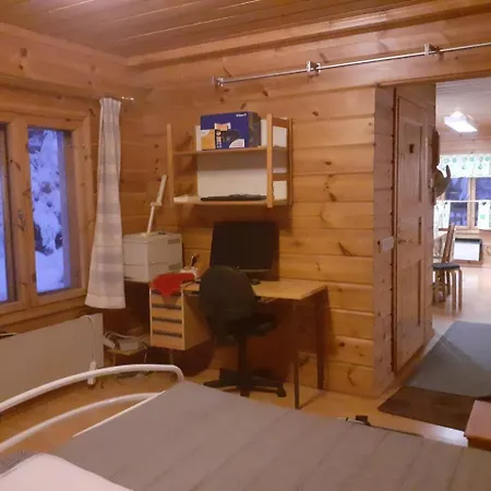 Rauhallinen Moekki Chalet *